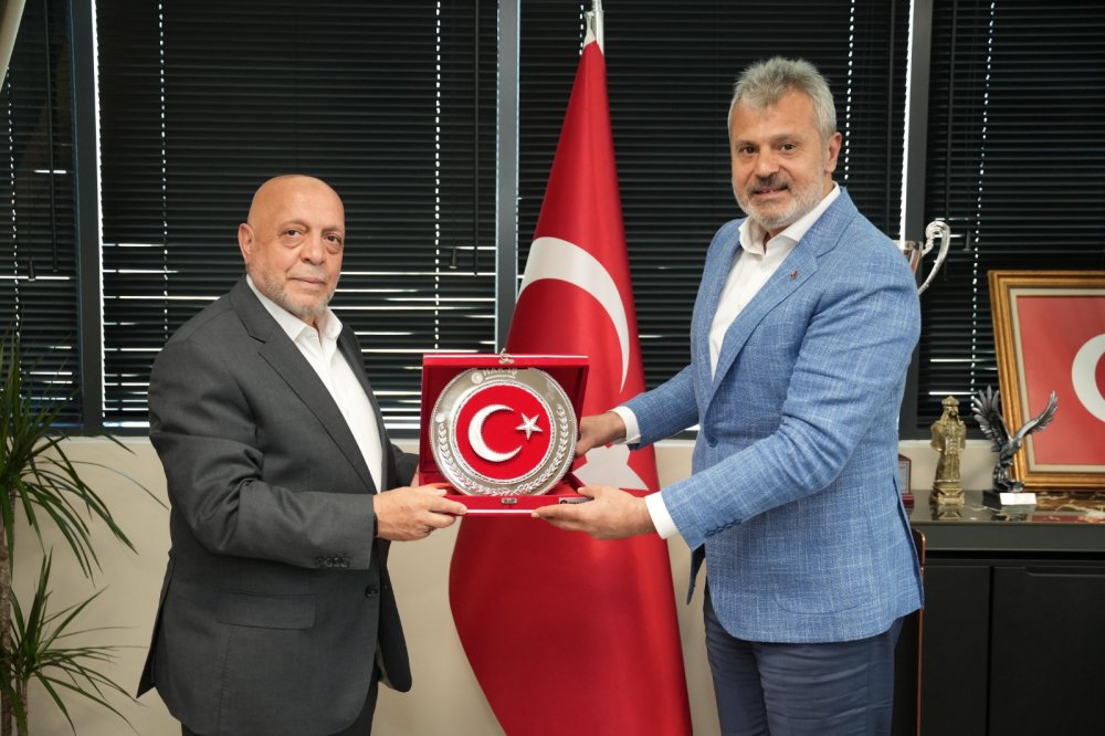 ARSLAN’DAN, HATAY BÜYÜKŞEHİR BELEDİYE BAŞKANI ÖNTÜRK’E ZİYARET
