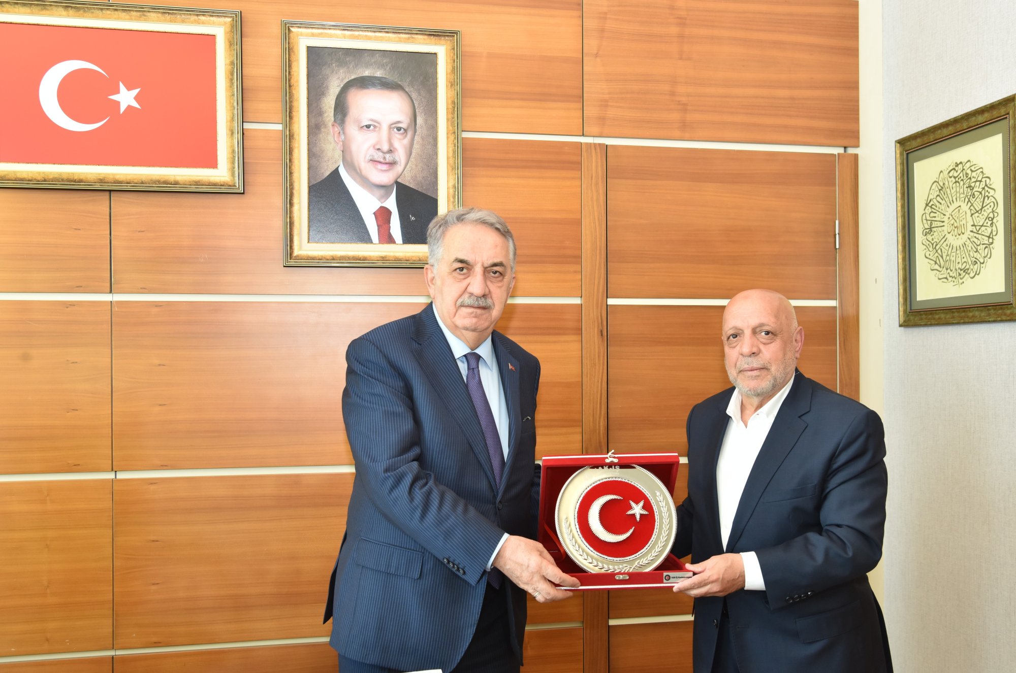 ARSLAN’DAN AK PARTİ GENEL BAŞKAN YARDIMCISI YAZICI’YA ZİYARET