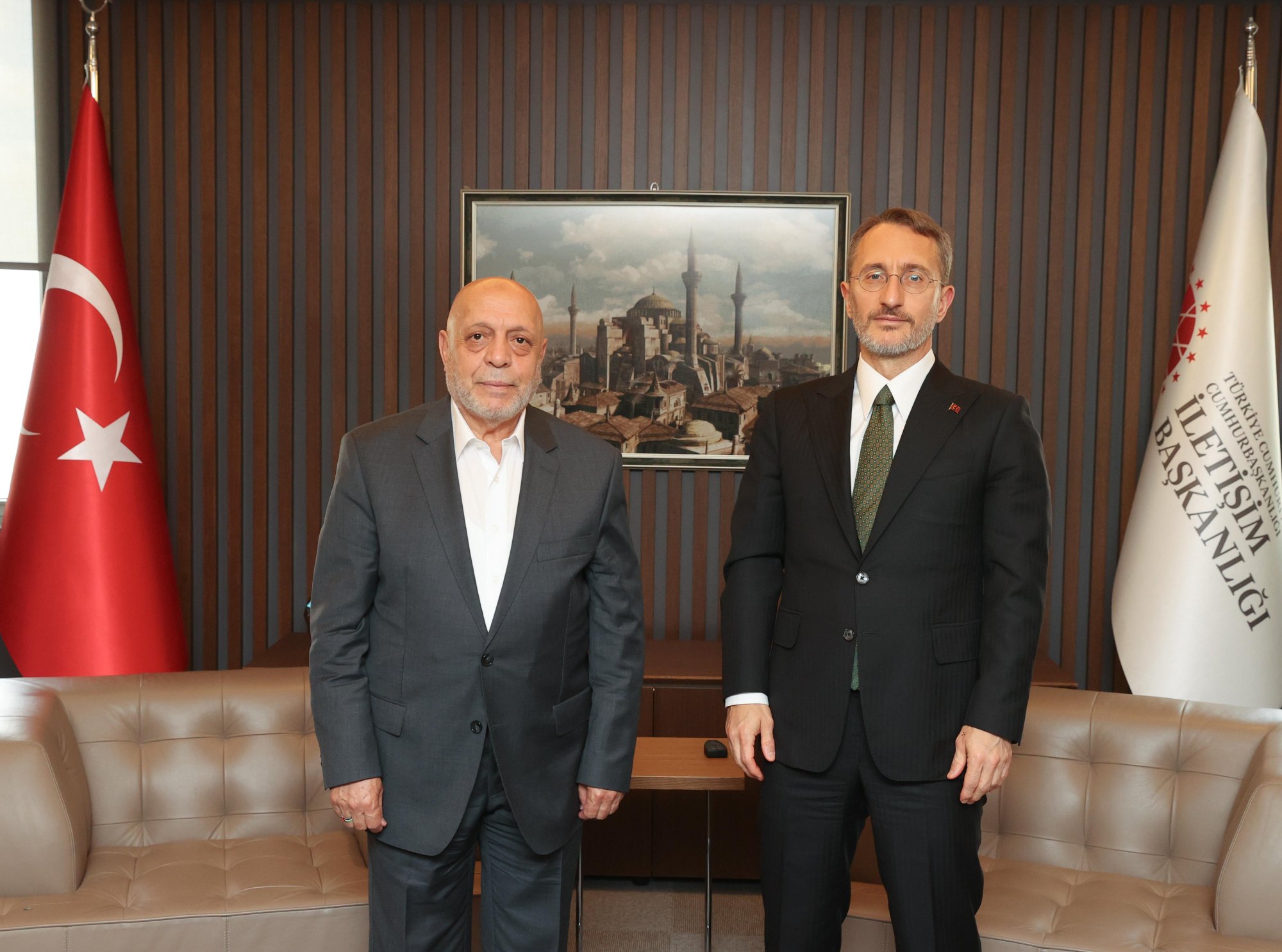 ARSLAN'DAN İLETİŞİM BAŞKANI ALTUN'A ZİYARET