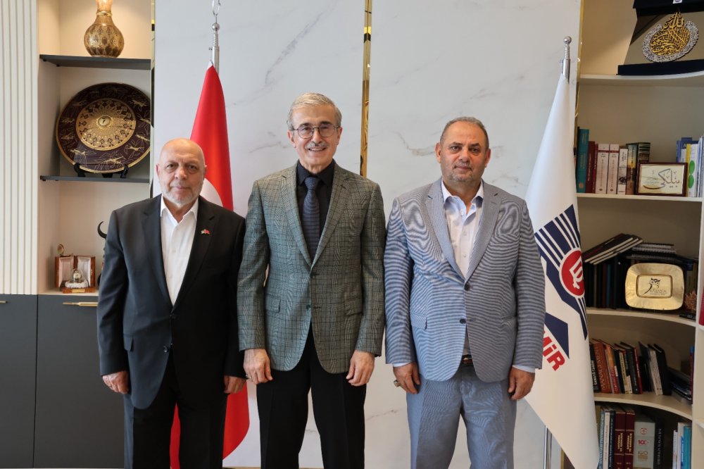 HAK-İŞ’TEN KARDEMİR YÖNETİM KURULU BAŞKANI DEMİR’E ZİYARET