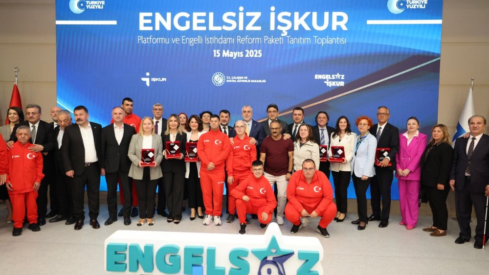 ENGELSİZ İŞKUR PLATFORMU VE ENGELLİ İSTİHDAMI REFORM PAKETİ TANITIM TOPLANTISI’NA KATILDIK