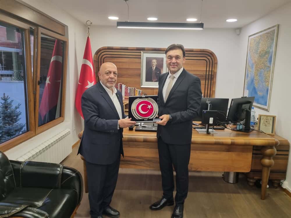 ARSLAN, YENİ PAZAR BAŞKONSOLOSU PEŞMEN’İ ZİYARET ETTİ
