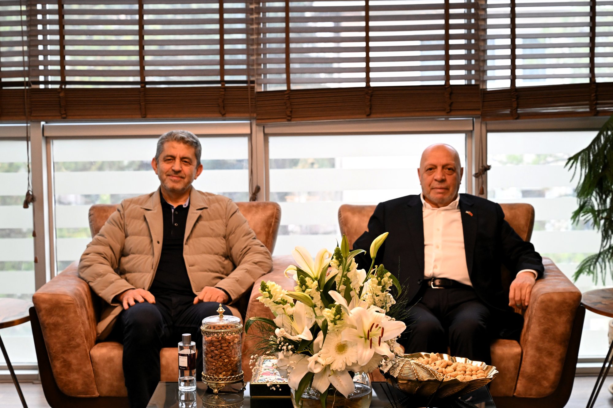 ARSLAN'DAN ÖZ FİNANS-İŞ SENDİKAMIZA ZİYARET