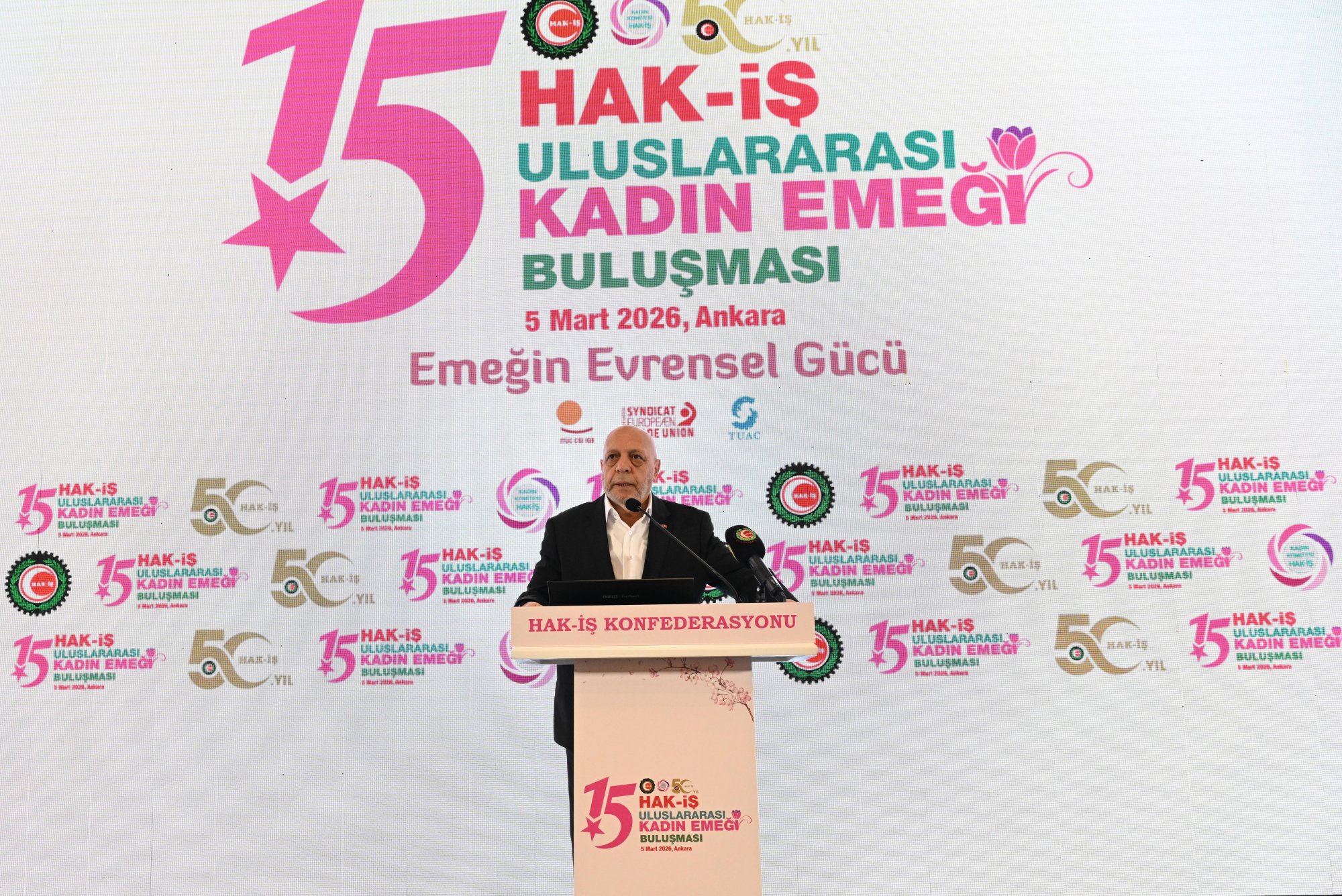 HAK-İŞ 15. ULUSLARARASI KADIN EMEĞİ BULUŞMASI GERÇEKLEŞTİRİLDİ