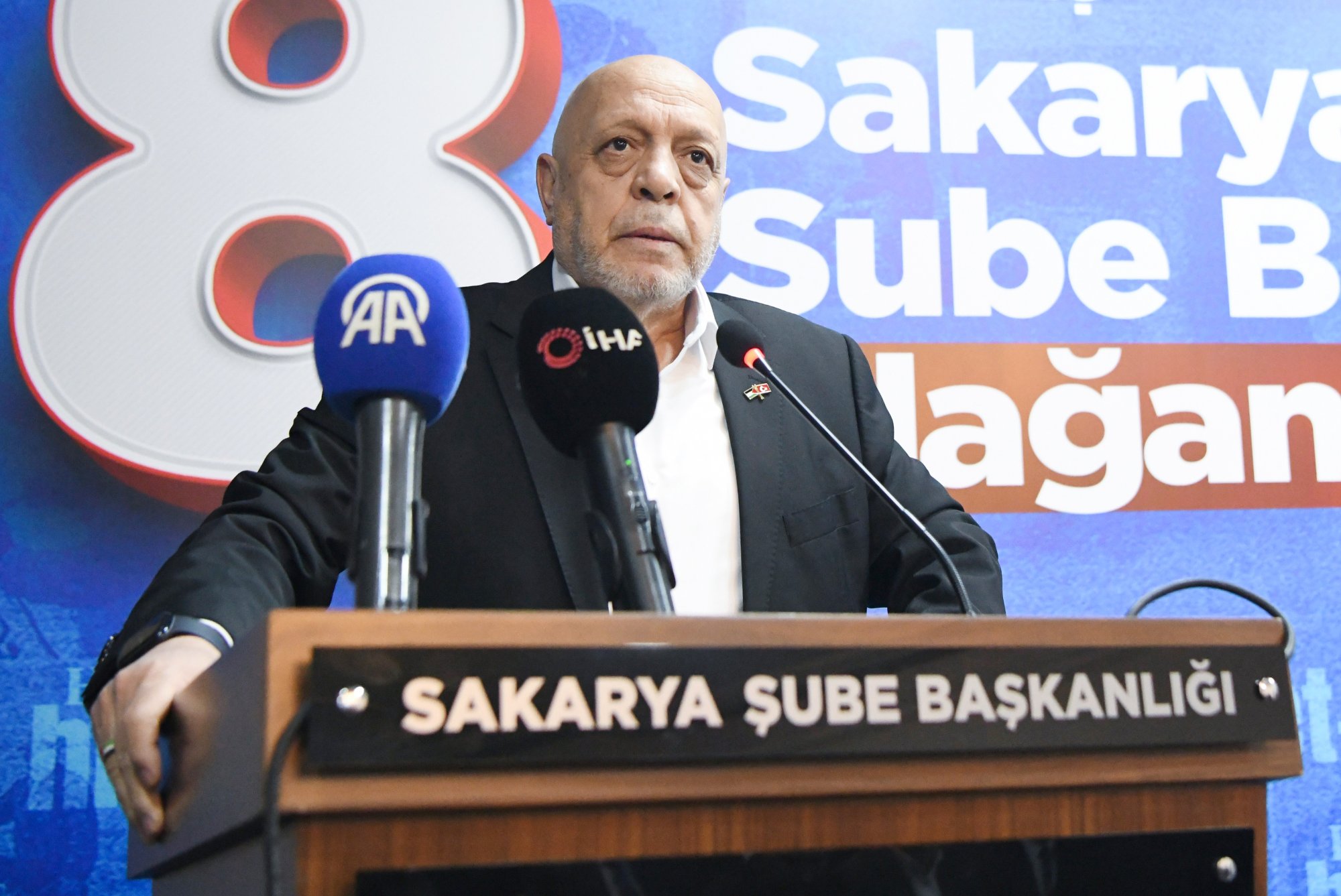 ARSLAN, SAKARYA’DA ŞUBE GENEL KURULU’NA KATILDI