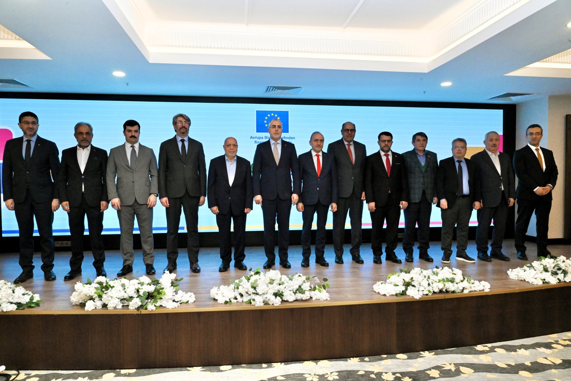 ARSLAN, ÖZ SAĞLIK-İŞ SENDİKAMIZIN PROJE KAPANIŞ TOPLANTISINA KATILDI