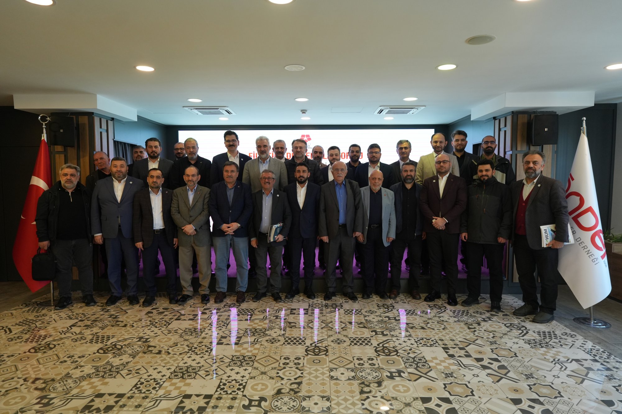 ARSLAN, FİLİSTİN’E DESTEK PLATFORMU TOPLANTISINA KATILDI