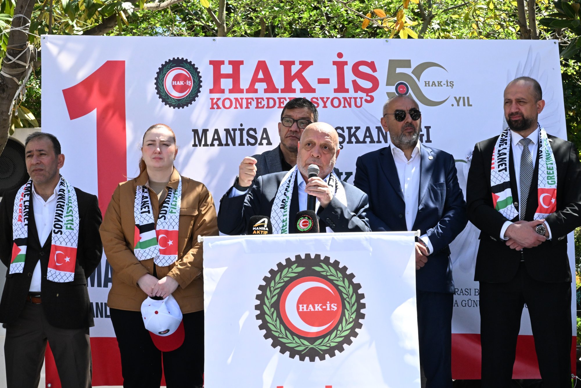 1 MAYIS COŞKUSU MANİSA’DAN YANKILANDI