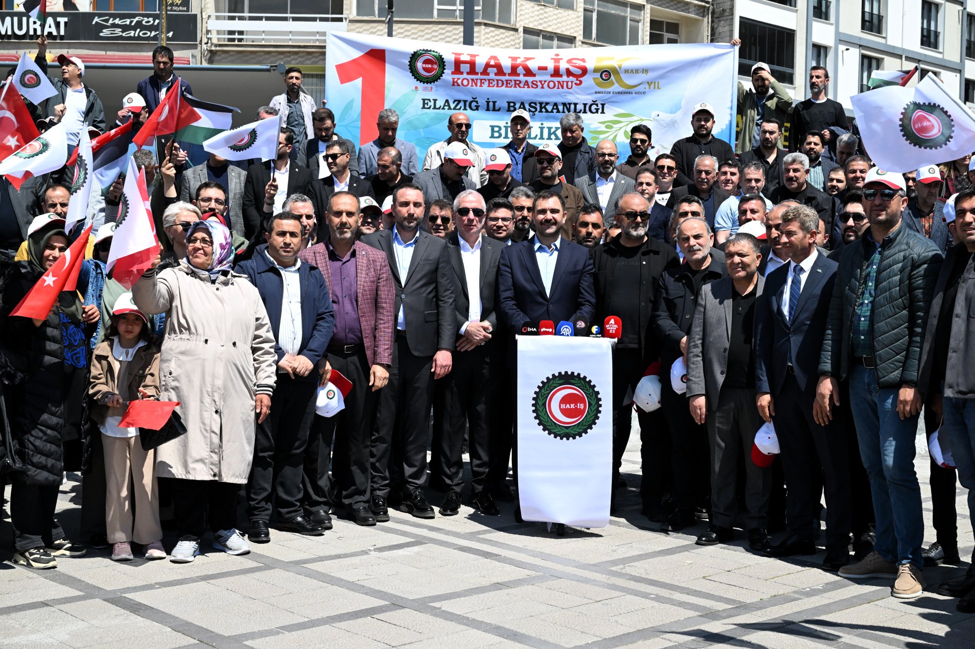 1 MAYIS HAFTASINDA TALEPLERİMİZİ ELAZIĞ'DA GÜNDEME TAŞIDIK