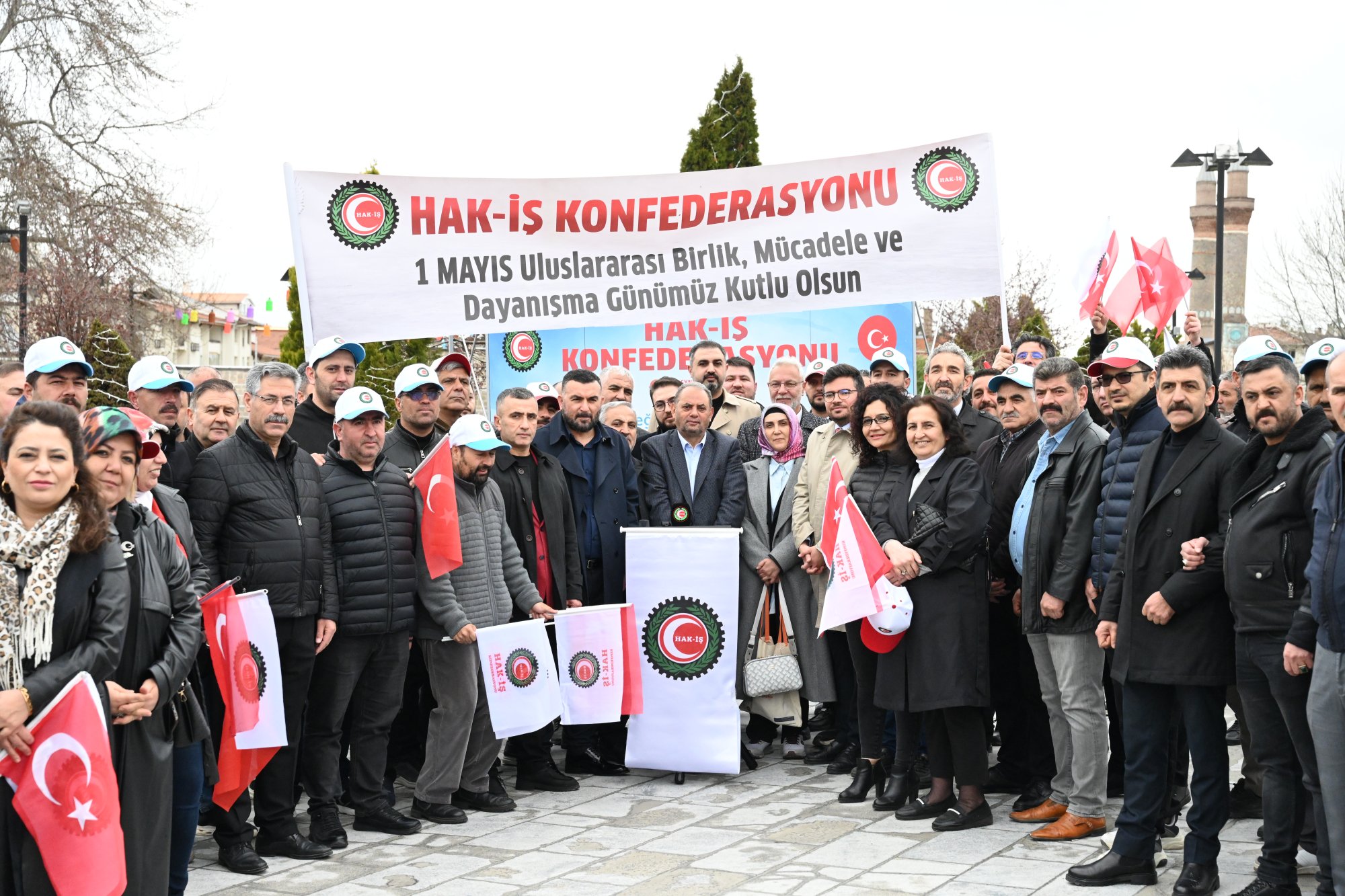 1 MAYIS HAFTASINDA TALEPLERİMİZİ SİVAS'TA GÜNDEME TAŞIDIK