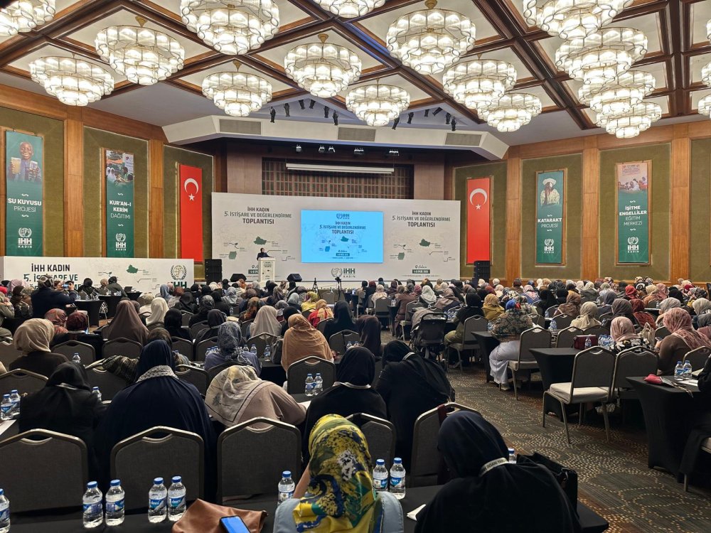 HAK-İŞ VE İHH’DAN EV İŞÇİLERİNİN ÖRGÜTLENMESİ İÇİN GÜÇLÜ İŞ BİRLİĞİ